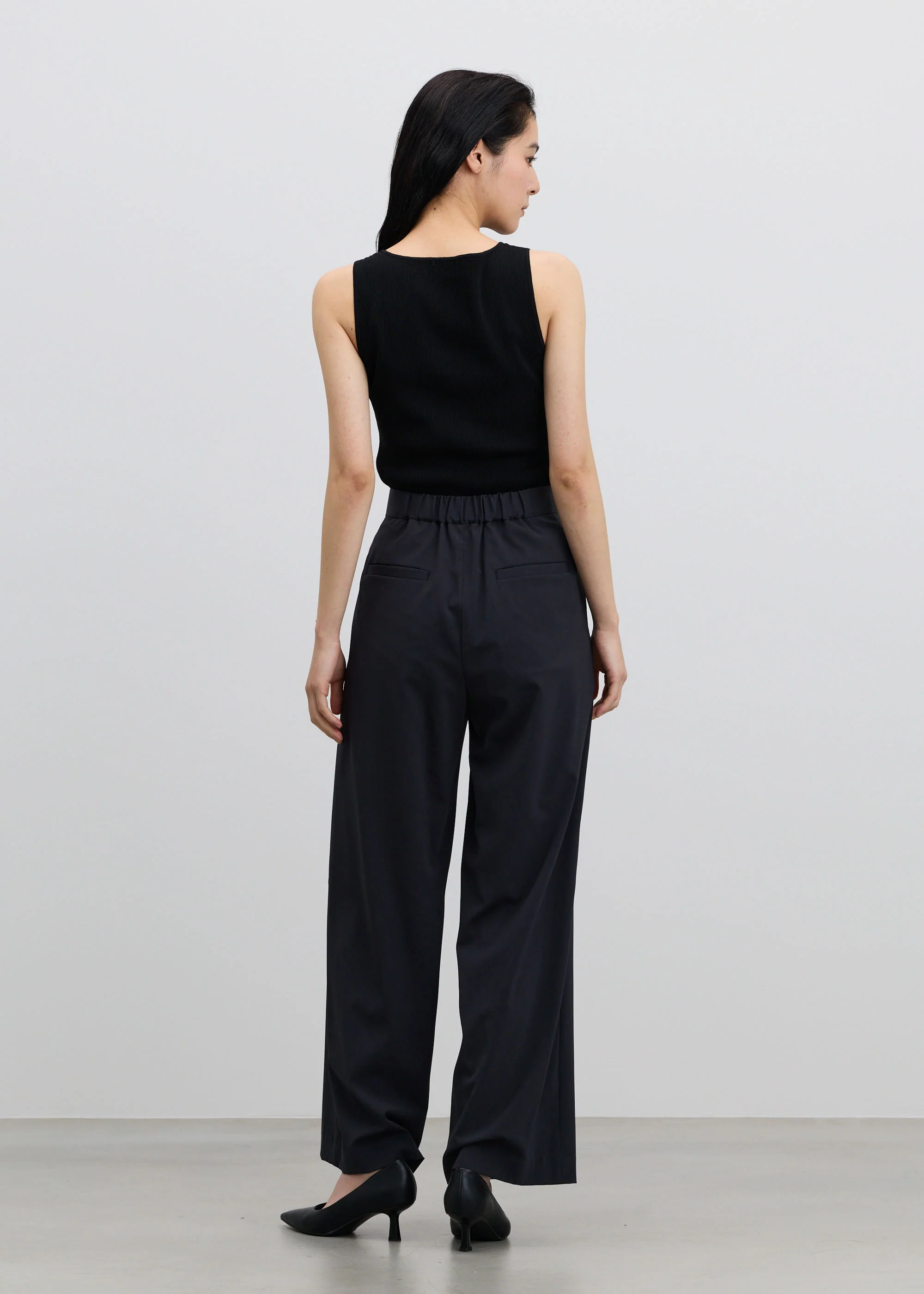 エアリーストレッチタックストレートパンツ - Image 3