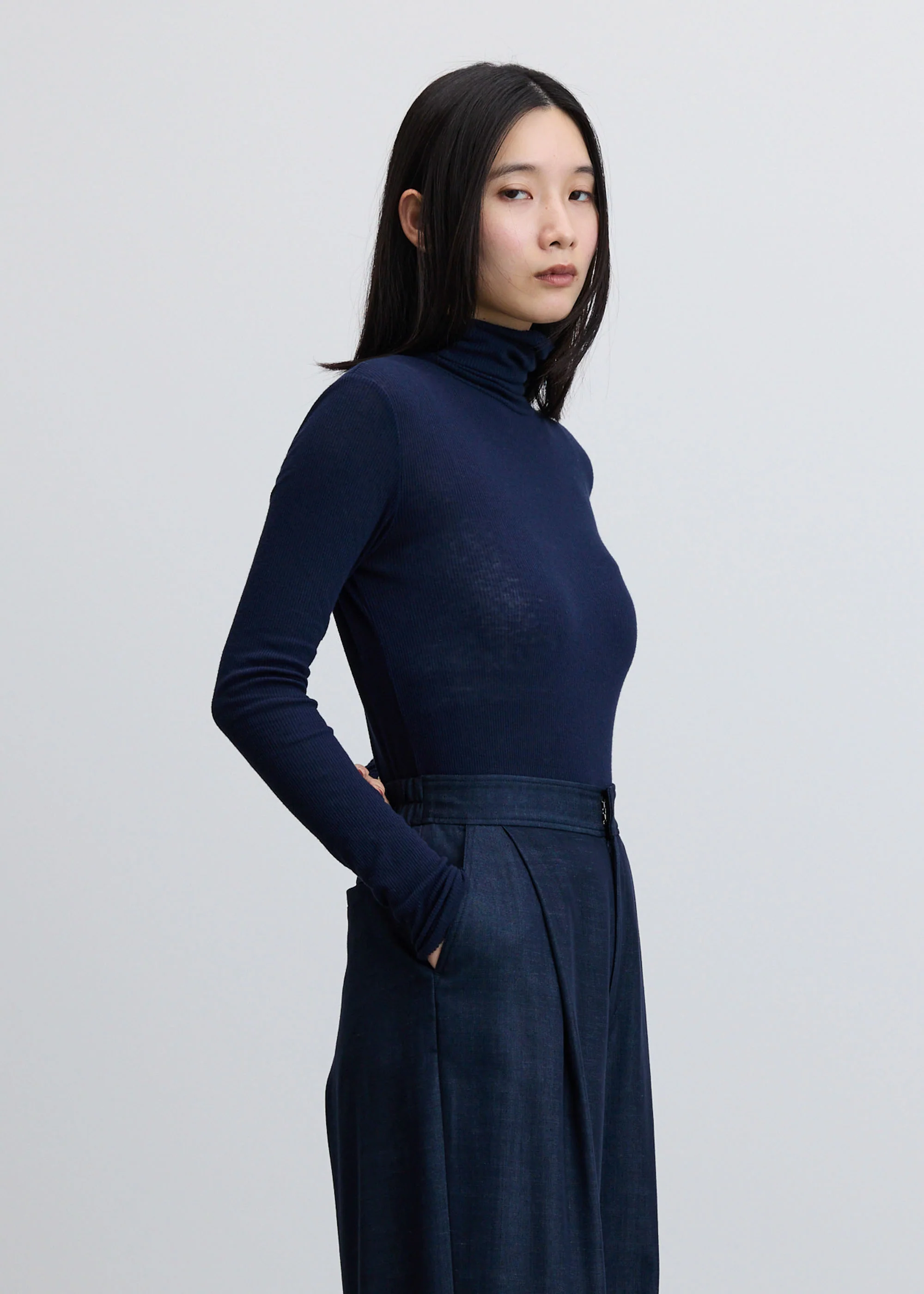 カシミヤ混タートルネックカットソー - Image 16