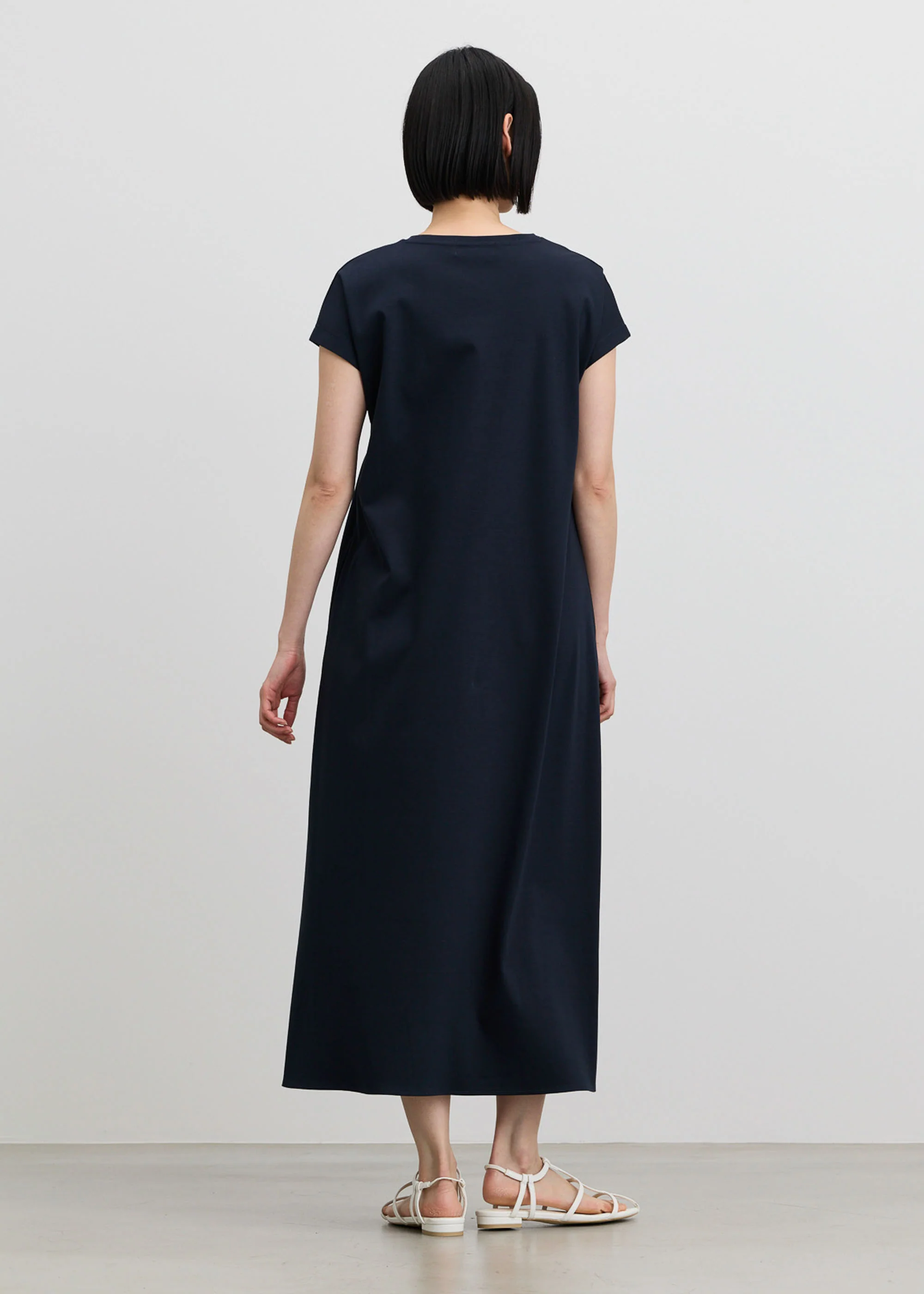 COOL SMOOTH フレンチスリーブマキシワンピース - Image 4