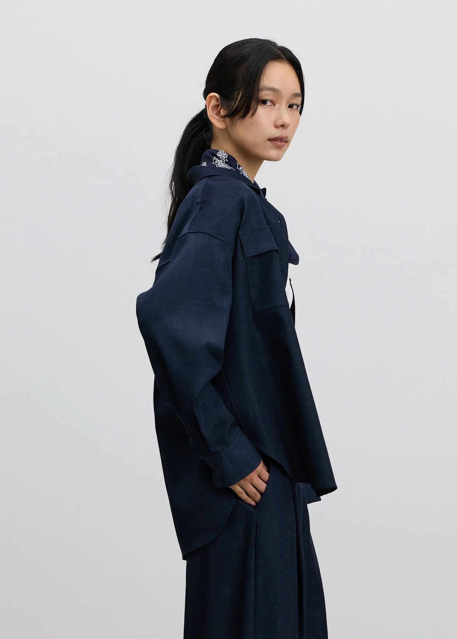 デニムライクシャツ - Image 9
