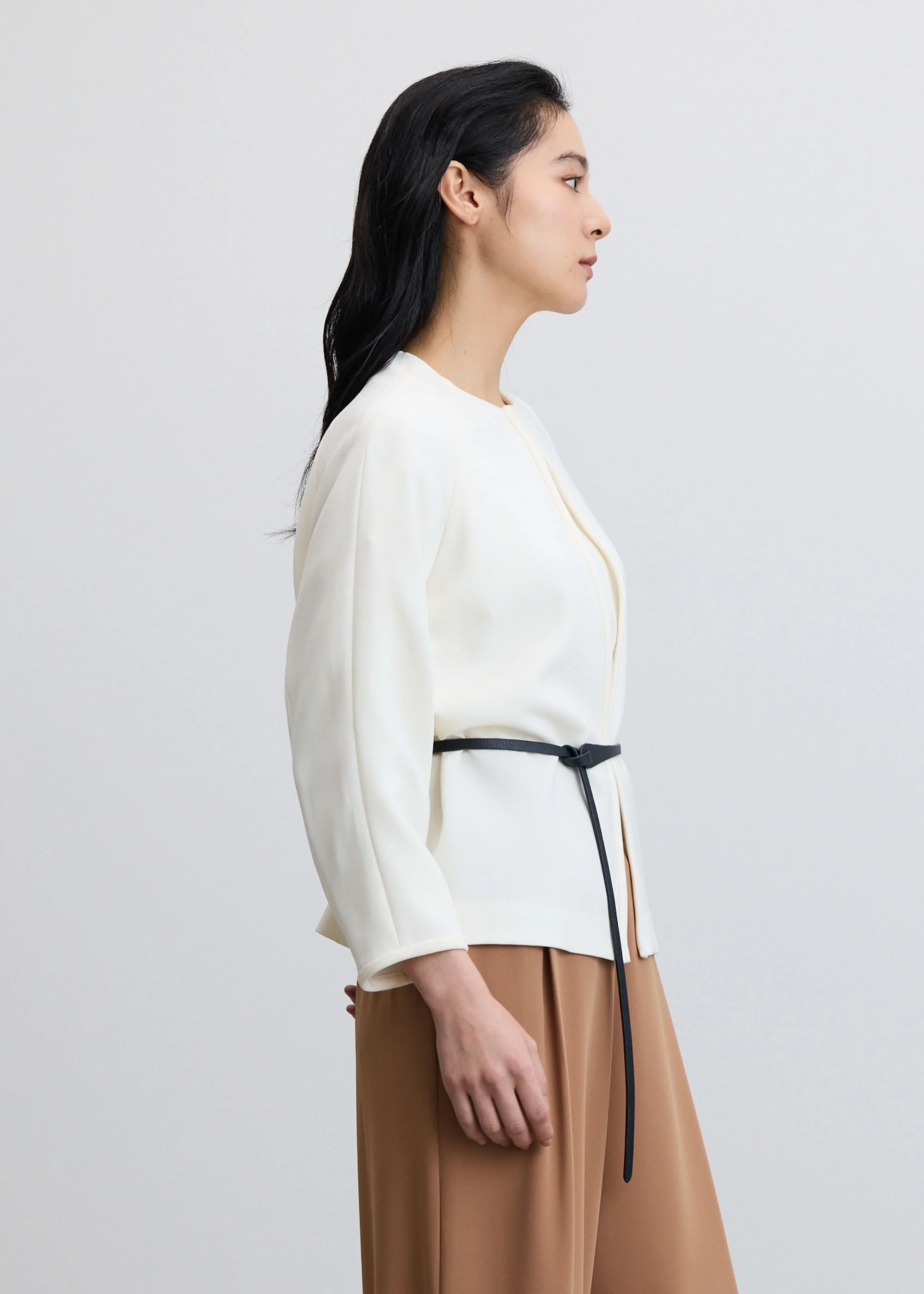 フロントホック8分袖ジャケット - Image 11