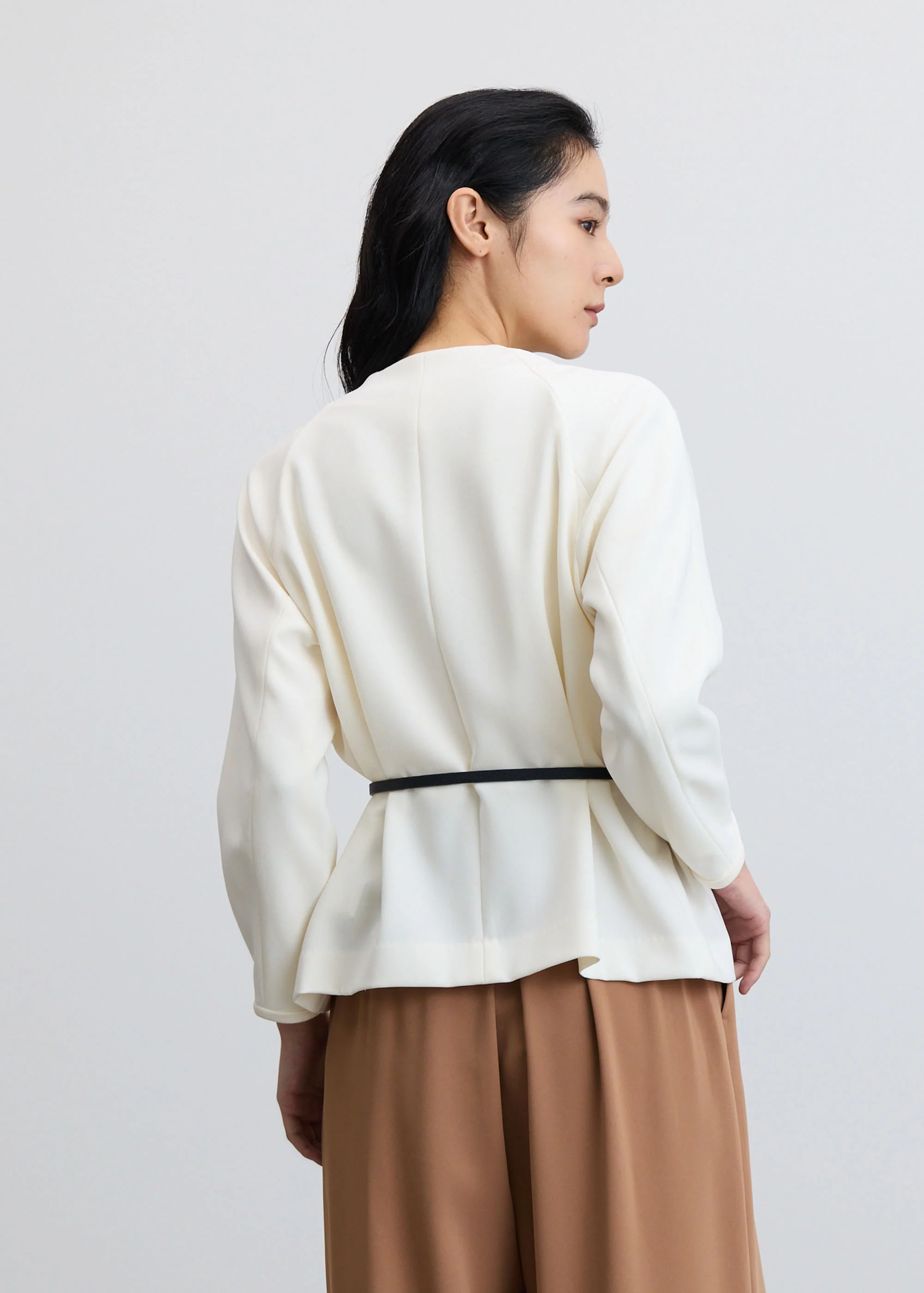 フロントホック8分袖ジャケット - Image 12