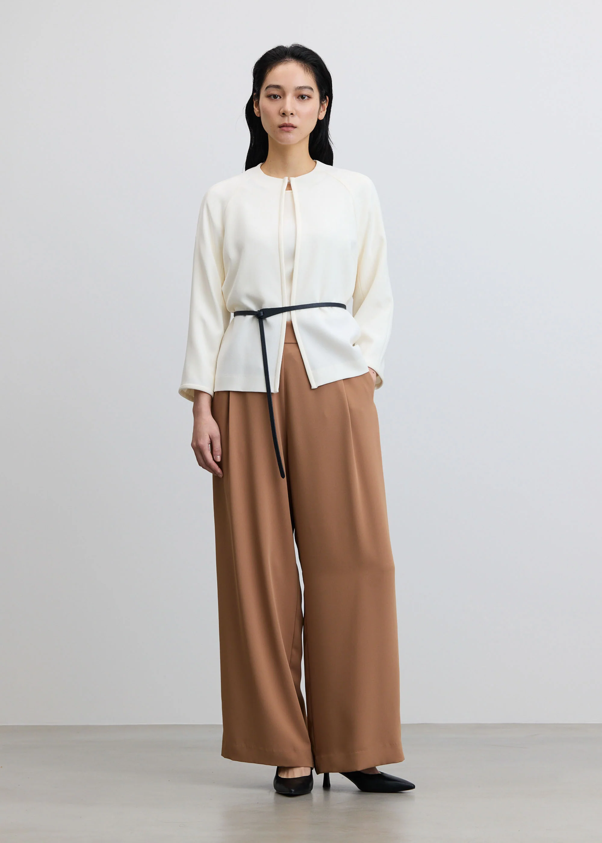 フロントホック8分袖ジャケット - Image 13