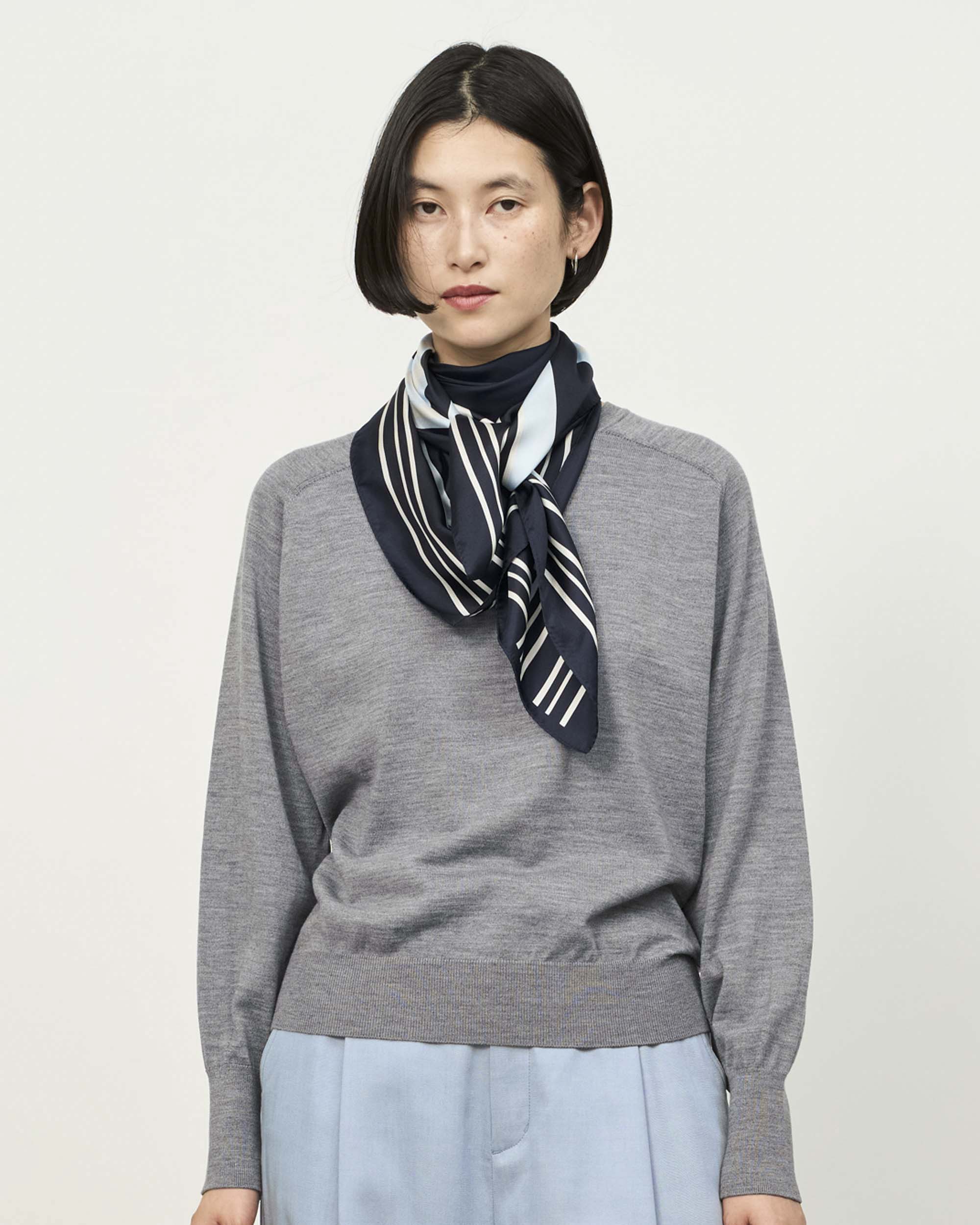 シルク大判スカーフ - Image 11