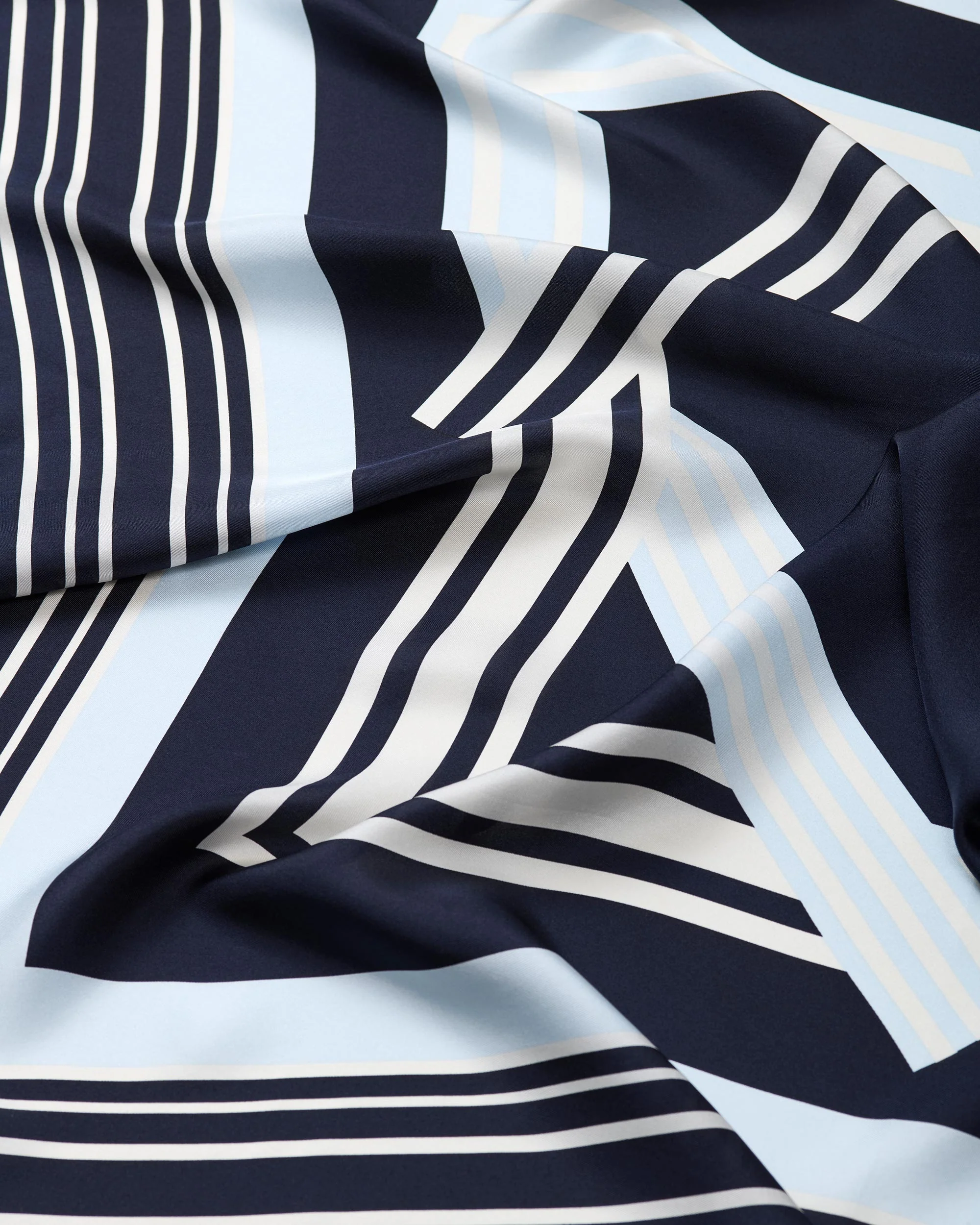 シルク大判スカーフ - Image 19