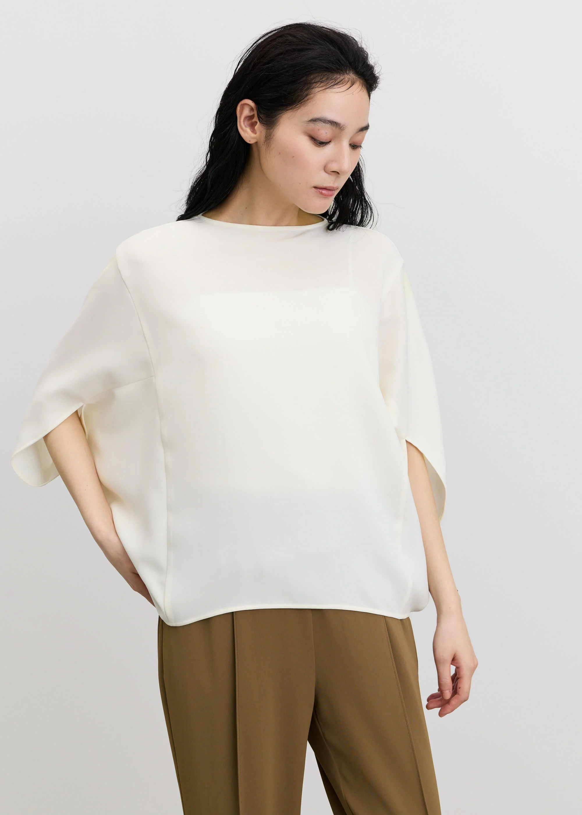 ライトクロスコクーンシルエットブラウス - Image 20