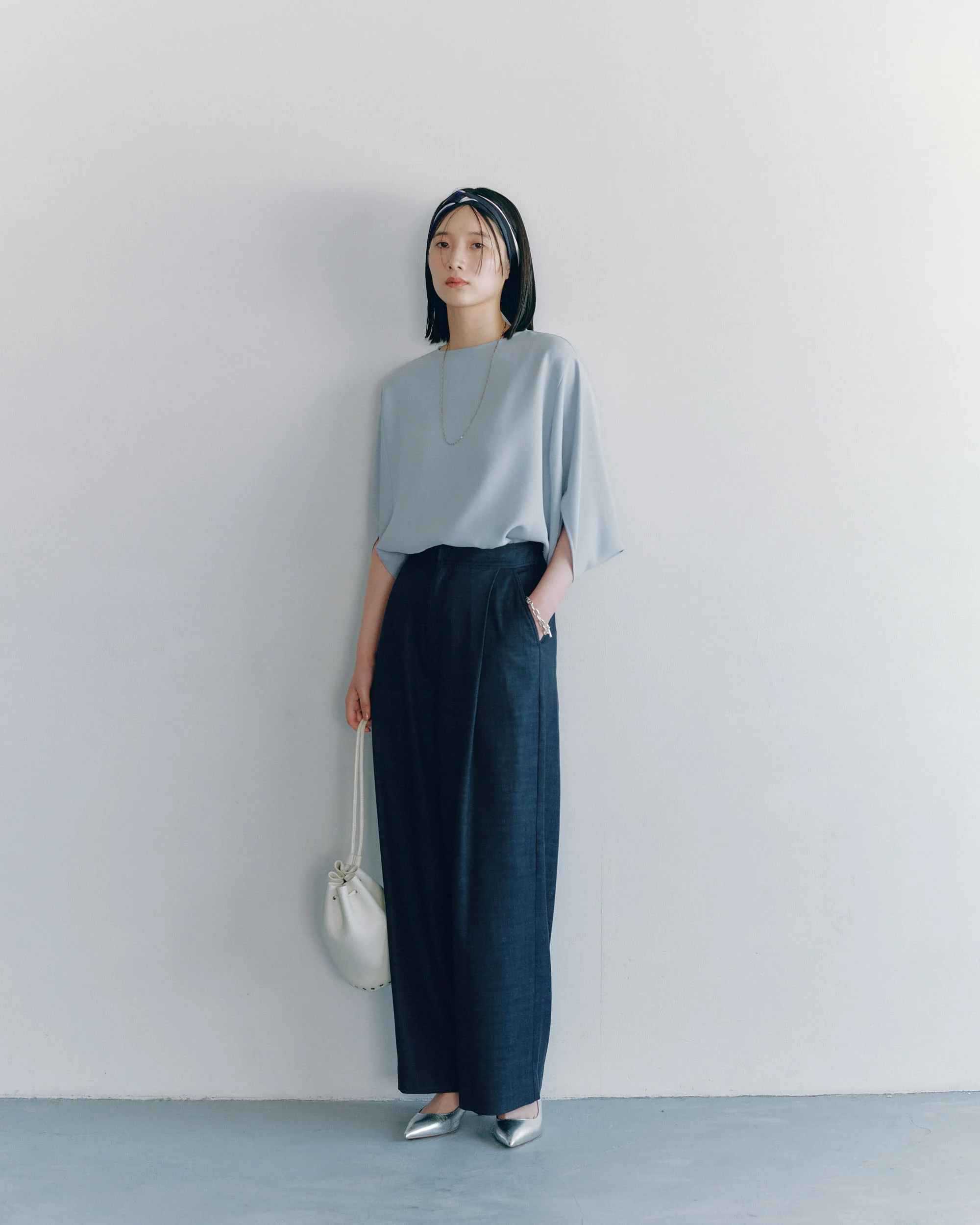 ライトクロスコクーンシルエットブラウス - Image 41