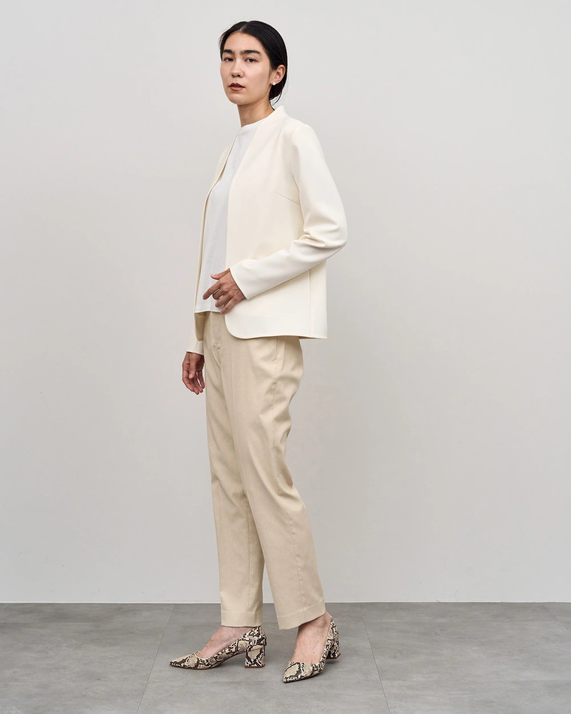 リネン混センタープレスパンツ - Image 10