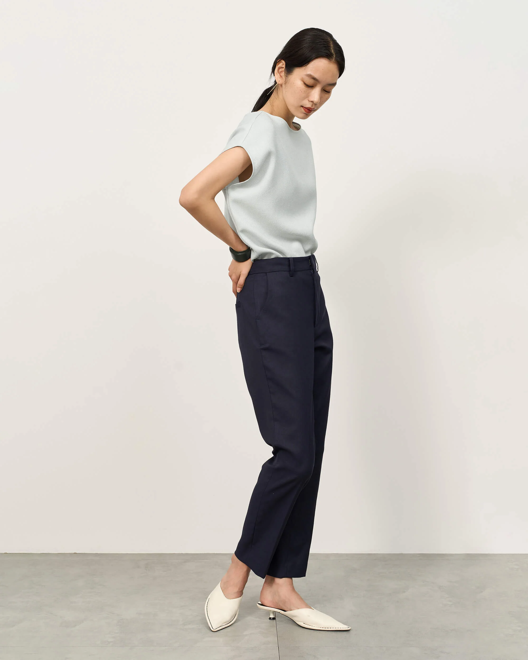 リネン混センタープレスパンツ - Image 3