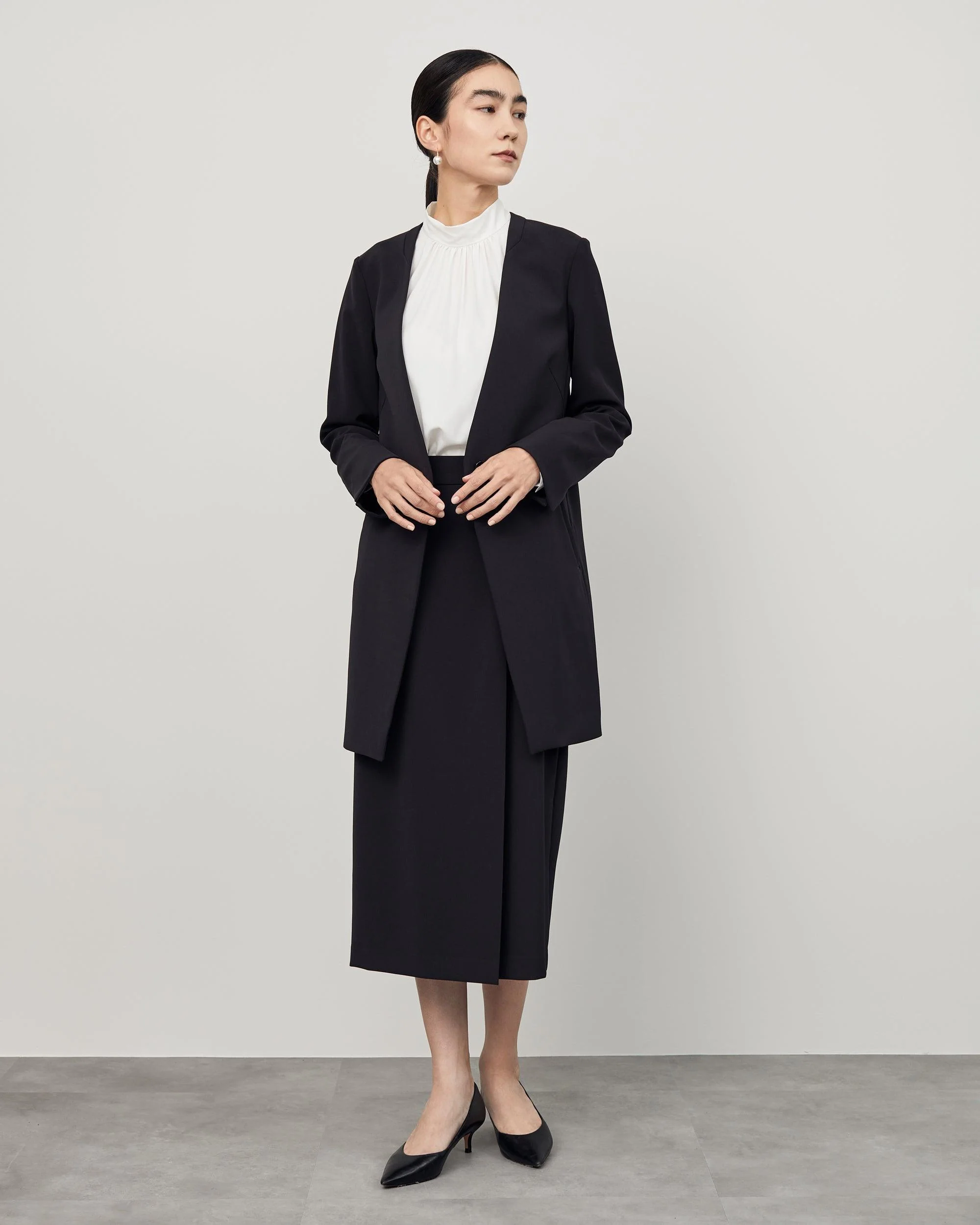 ストレッチファインロングノーカラージャケット - Image 11