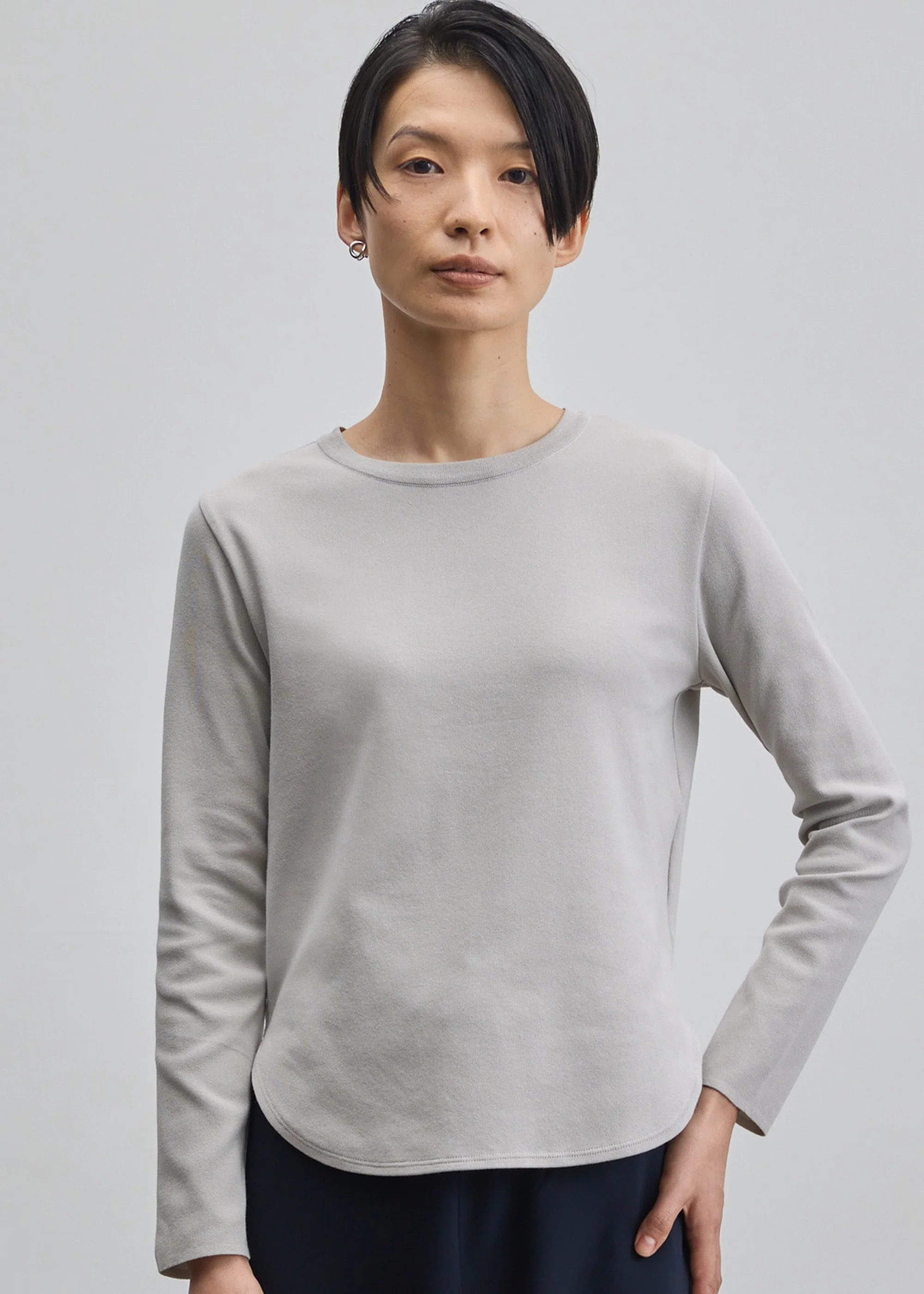 ロングスリーブニットソー