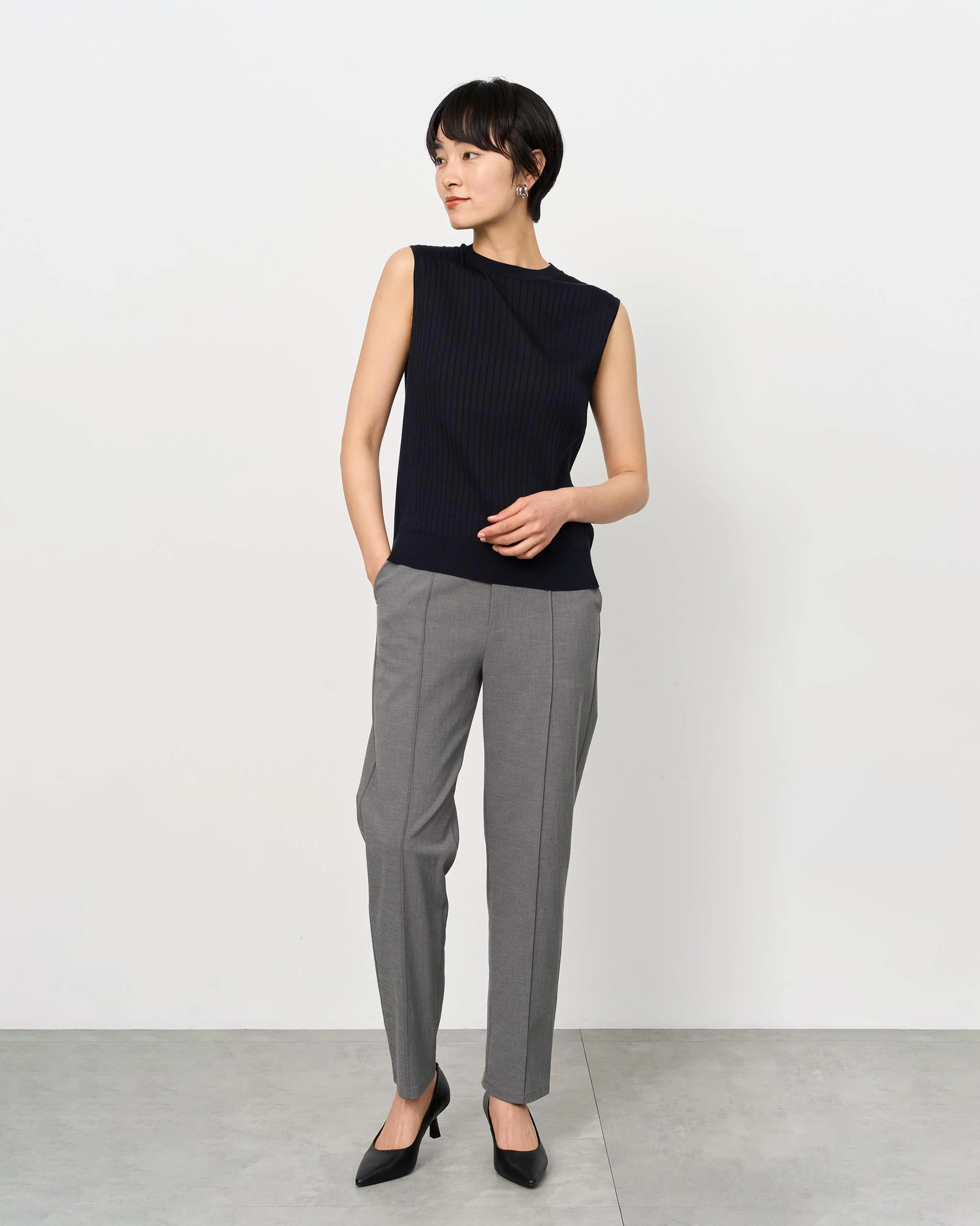 コンフォートファインセンターシームパンツ - Image 10