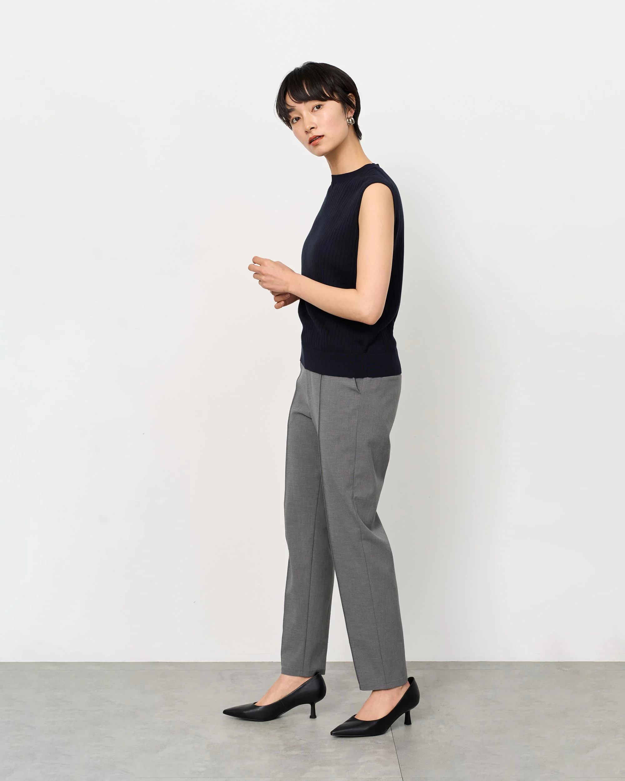 コンフォートファインセンターシームパンツ - Image 11