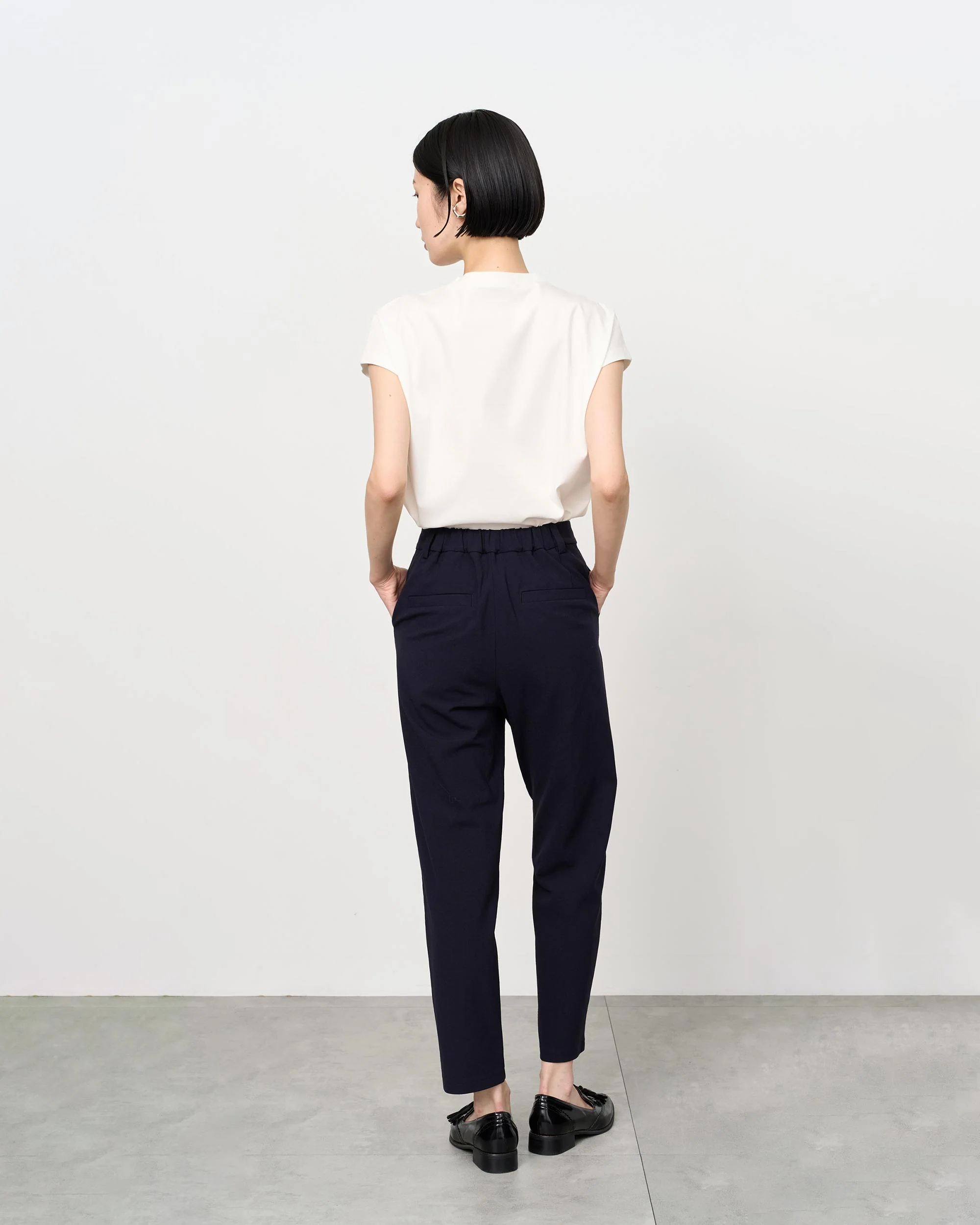 コンフォートファインセンターシームパンツ - Image 5