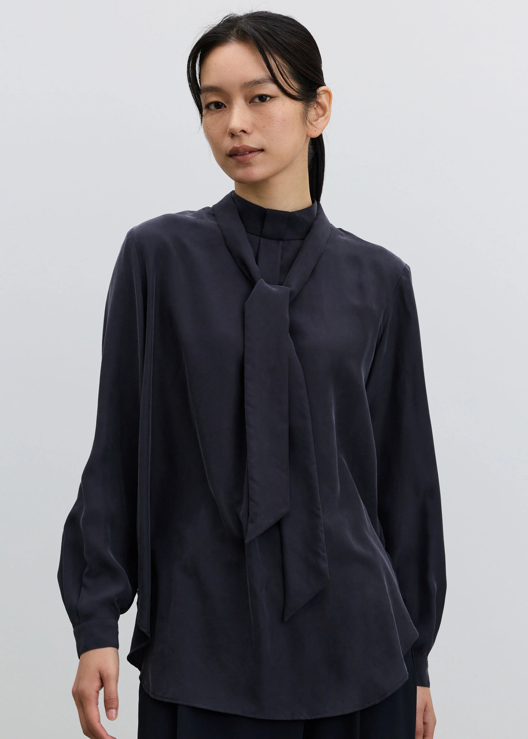 シルクボウタイブラウス - Image 20