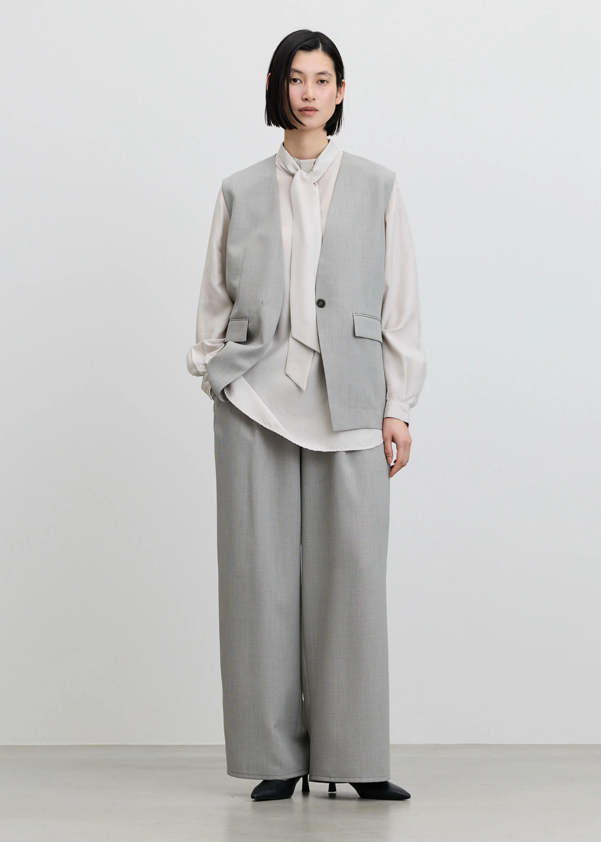 シルクボウタイブラウス - Image 6