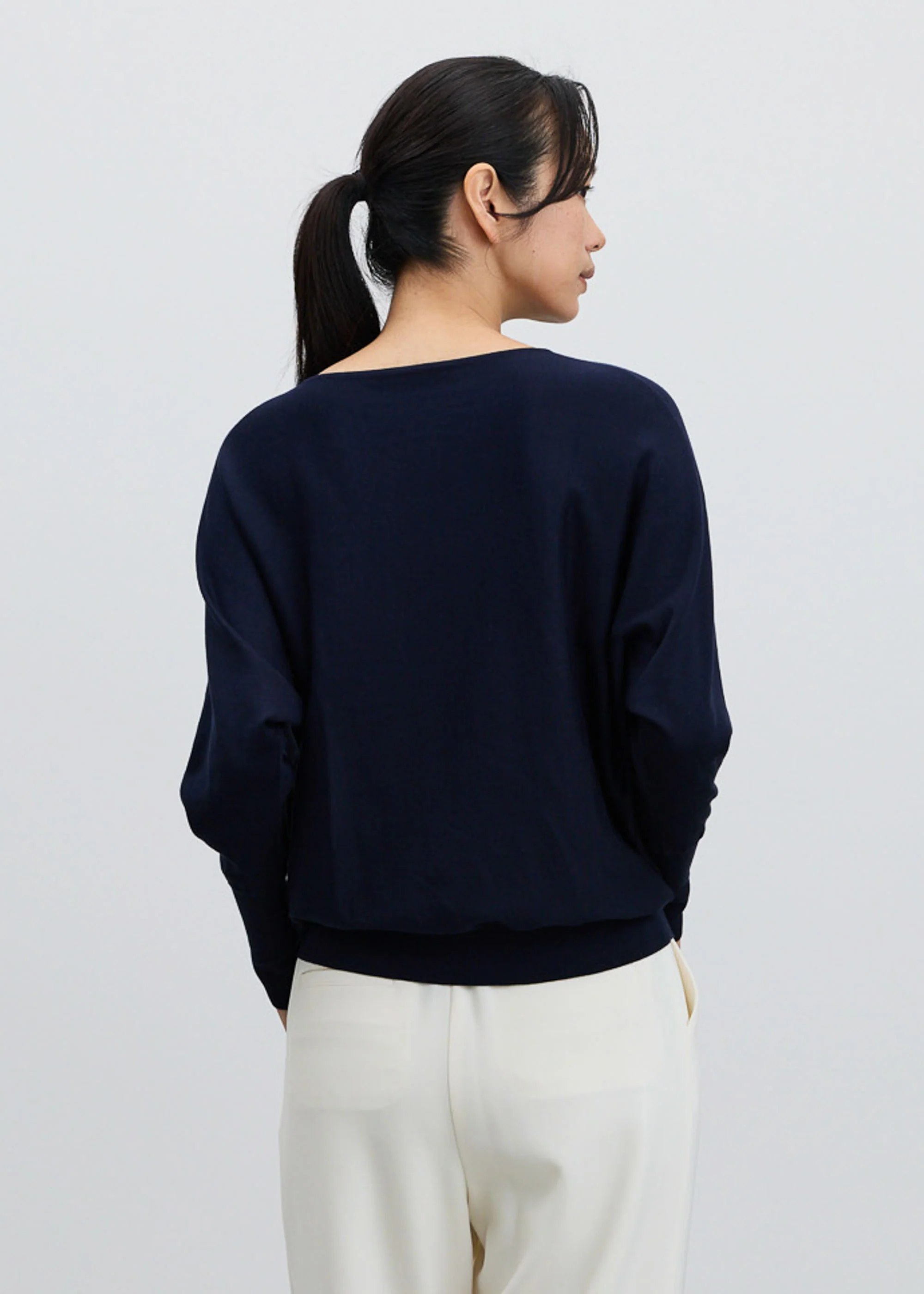 シルクコットンボートネックニット - Image 21