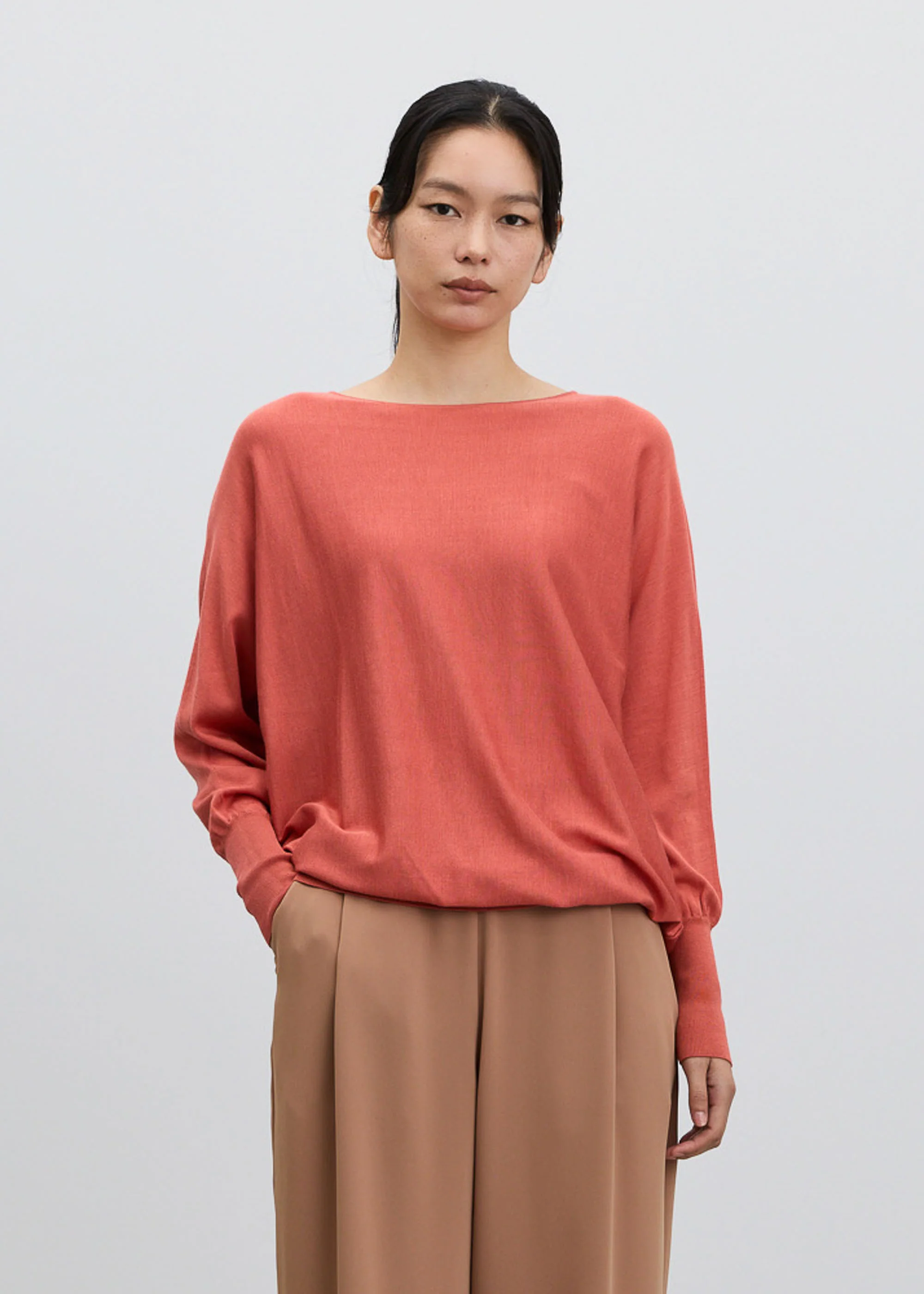 シルクコットンボートネックニット - Image 30