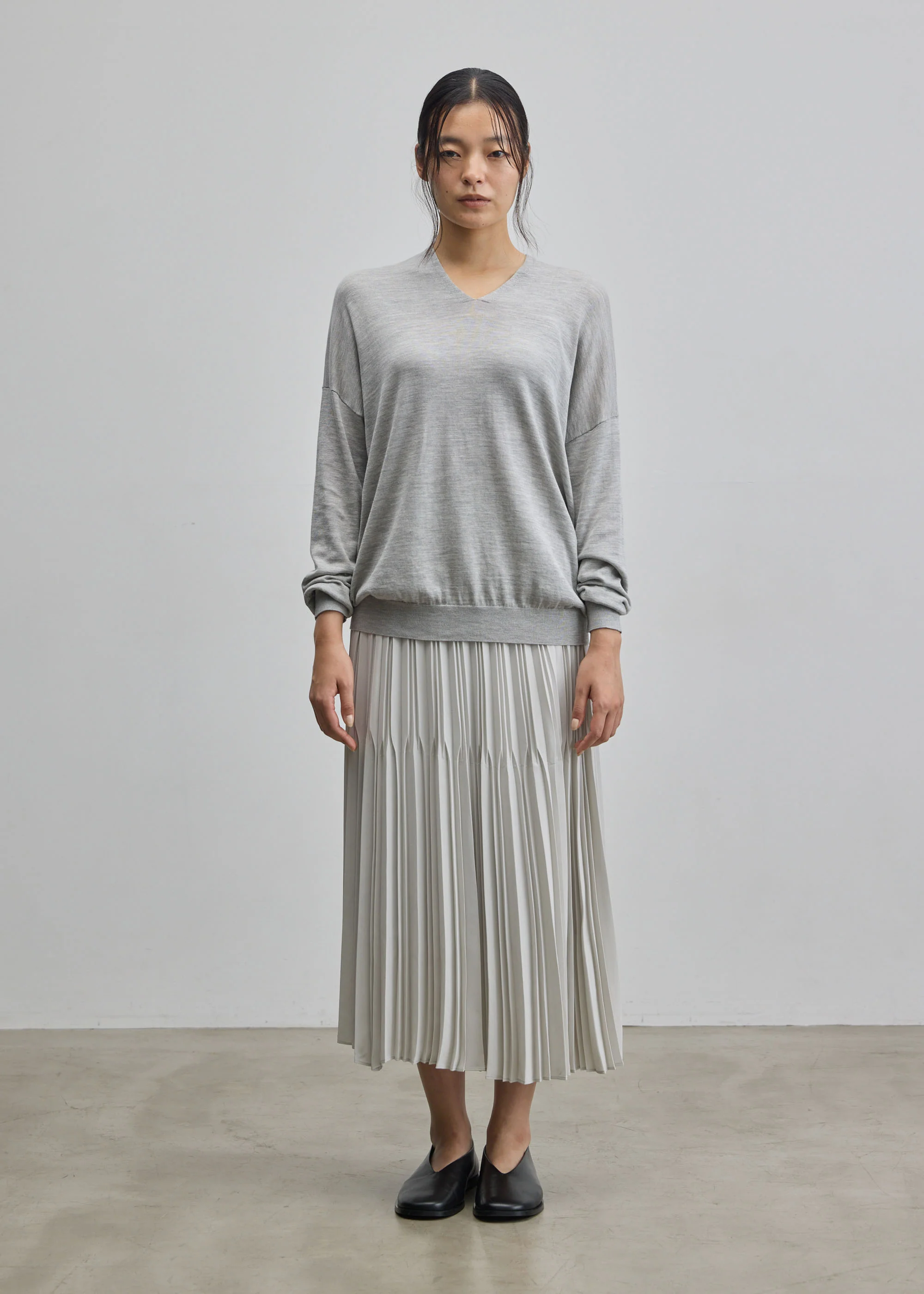シルクコットンVネックニット - Image 27