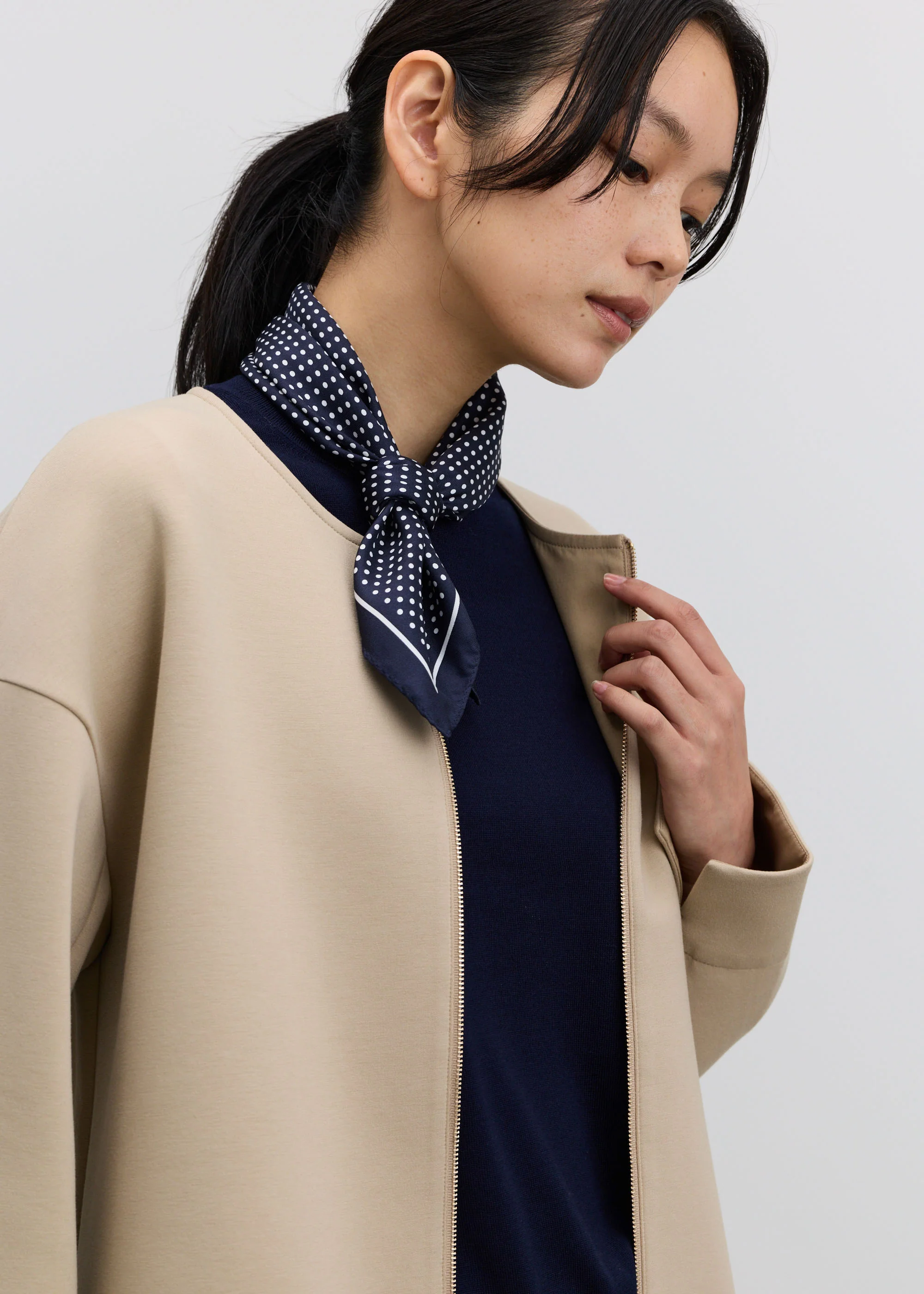 シルクドットプリントスカーフ - Image 5