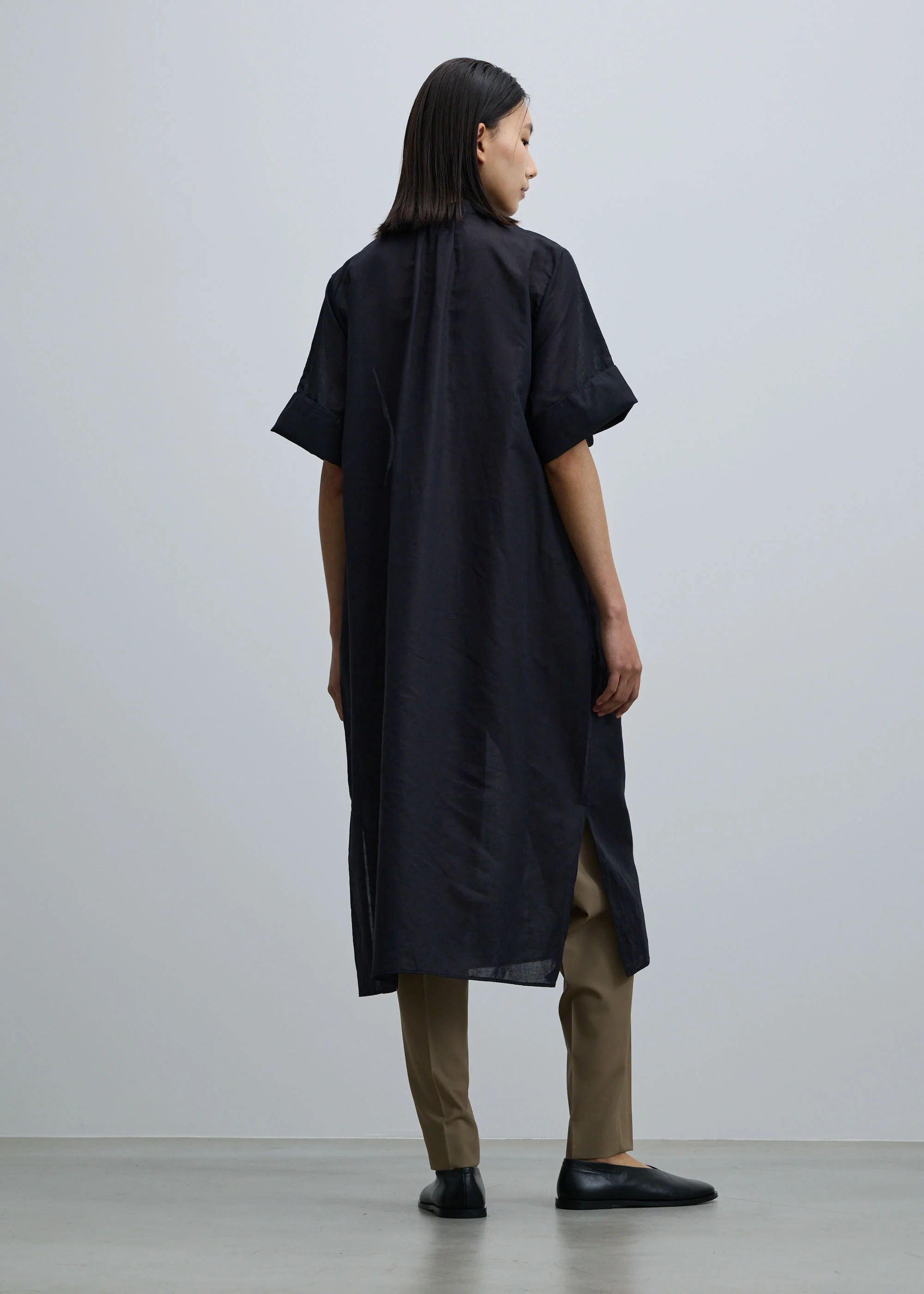 ヘンプコットンダブルカフスシャツワンピース - Image 18