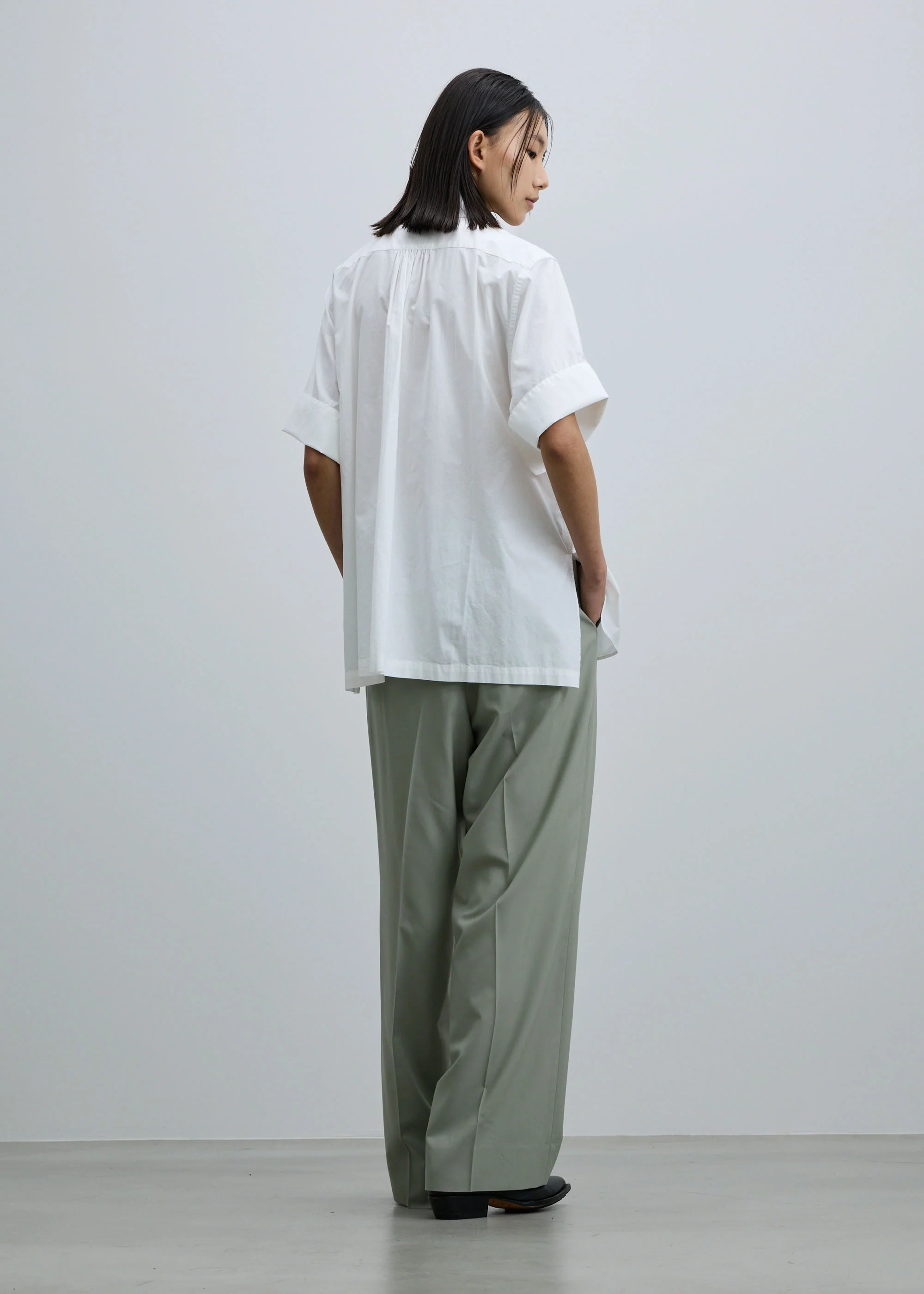 スーパー140ライトウールタックワイドストレートパンツ - Image 29