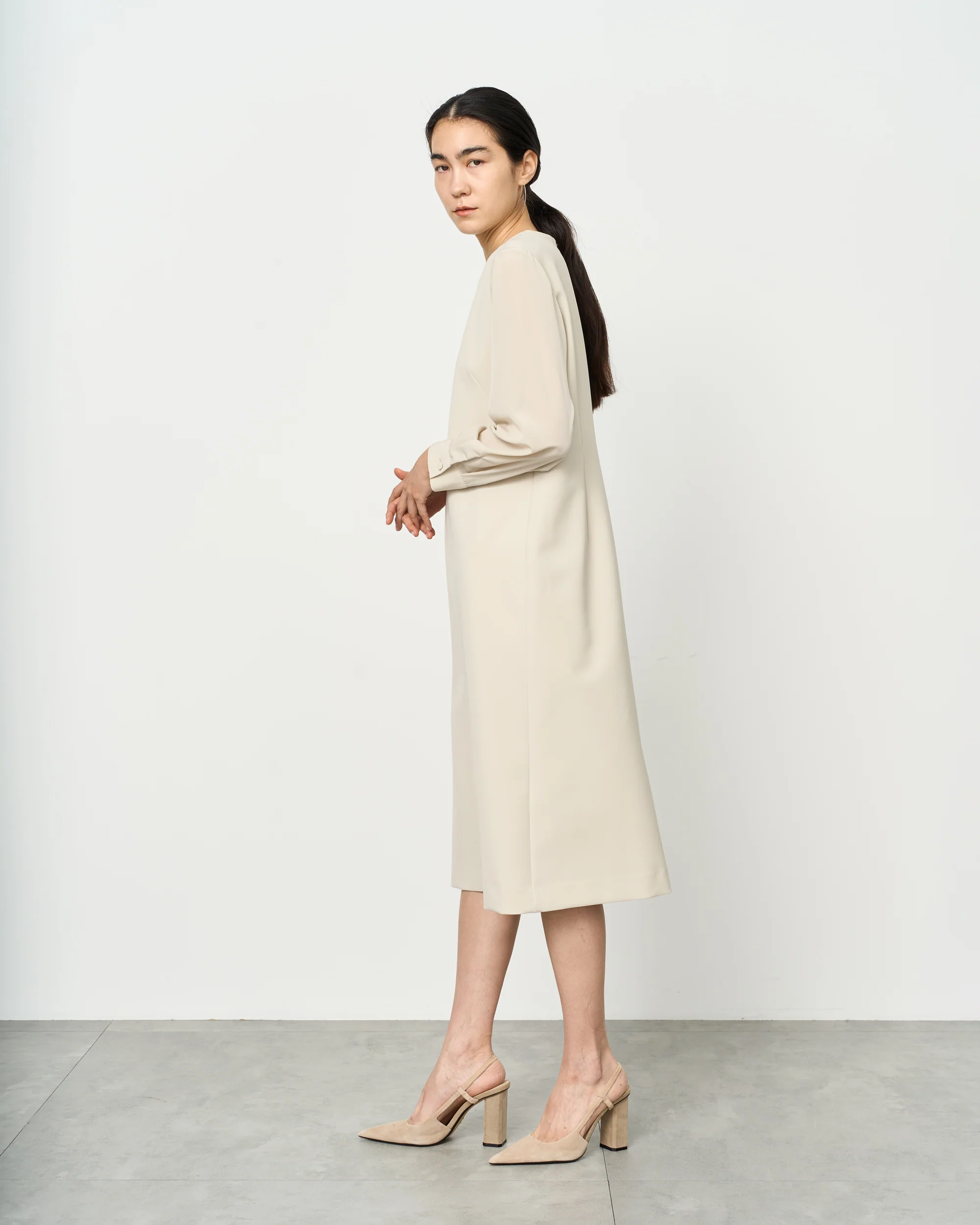 ストレッチファイン袖切替ワンピース - Image 3