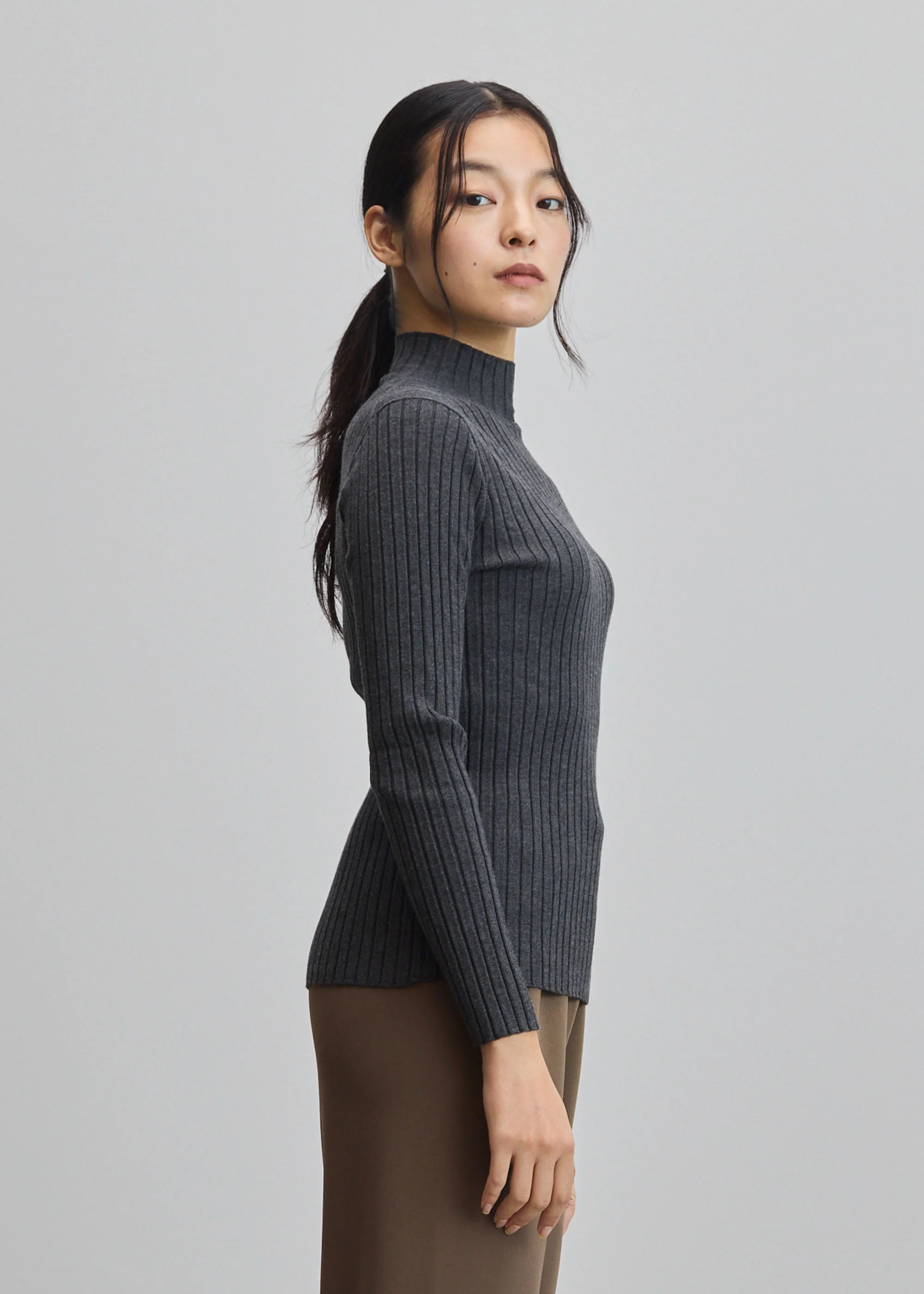ワイドリブタートルネックニット - Image 35